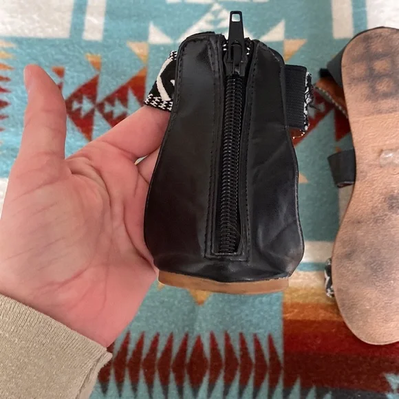 Black and White Aztec Print Sandals - Picture 4 of 5